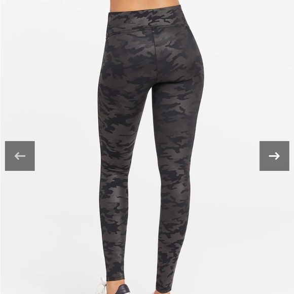 Spanx Faux Leather Camo Leggings In Black With Sheen Contour Stretch Size Medium - Picture 5 of 15